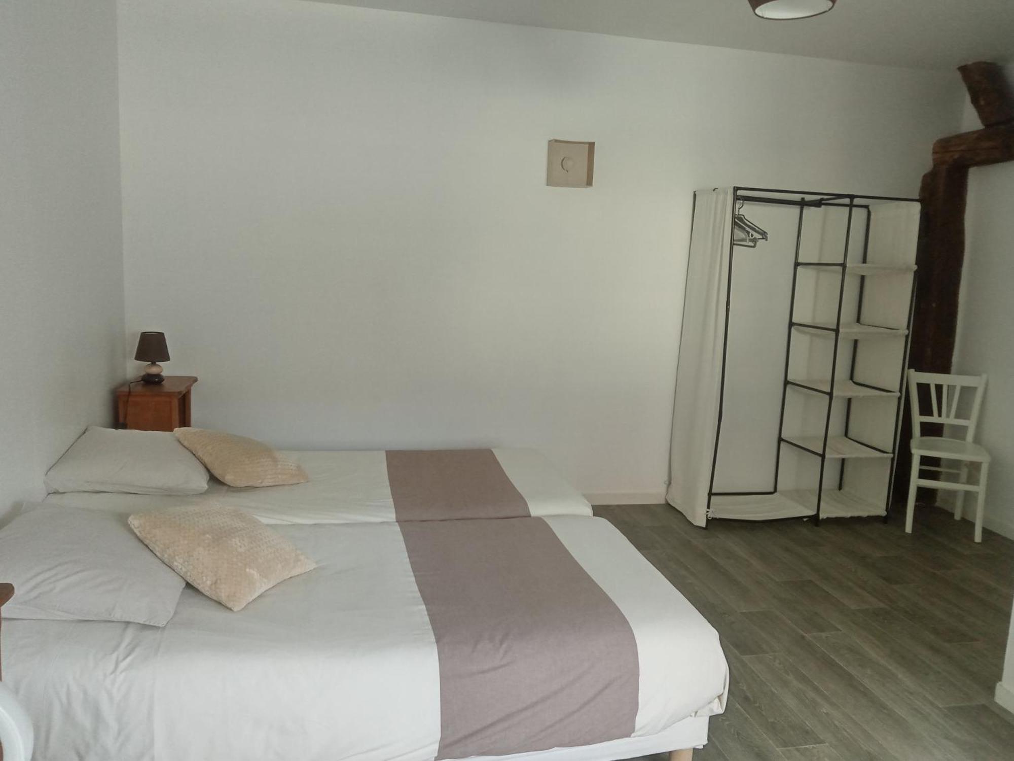 Les Charmilles Bed and breakfast *